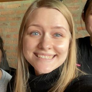 Meet your Posher, Angie